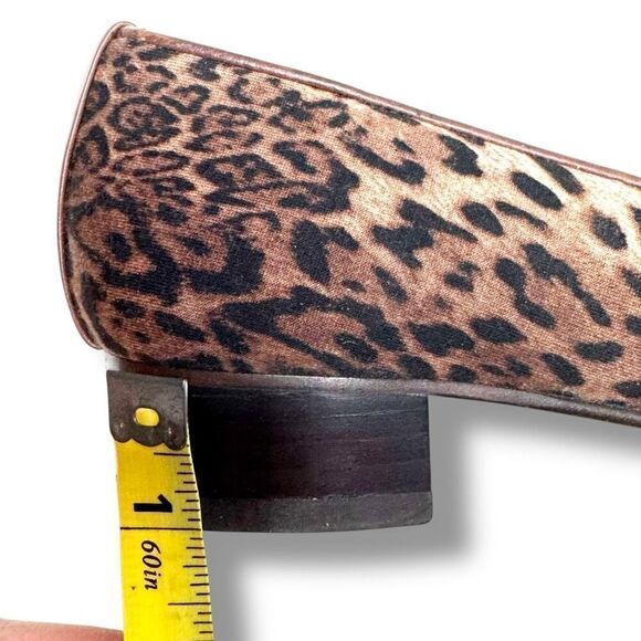 Stuart Weitzman Leopard Print Fabric Leather Trim Loafers Women’s Size 6.5 M - Picture 10 of 10